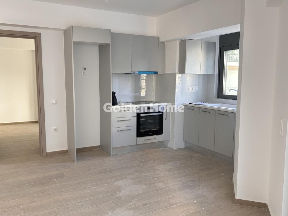 Apartment in Center, Neos Kosmos — Photo 2 of 17