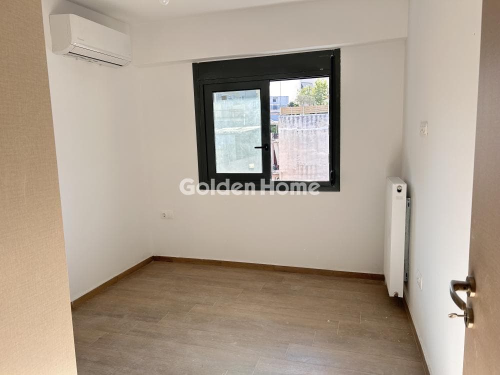 Apartment in Center, Neos Kosmos — Photo 13 of 17