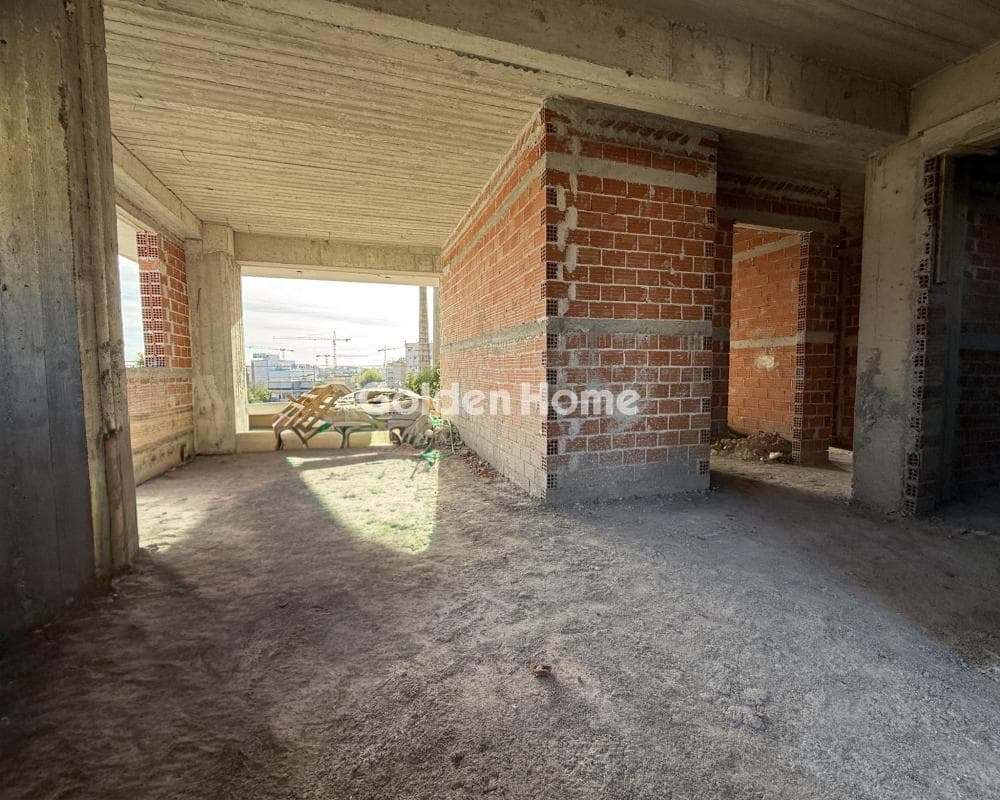 Apartment in Maniatika, Piraeus — Photo 1 of 7