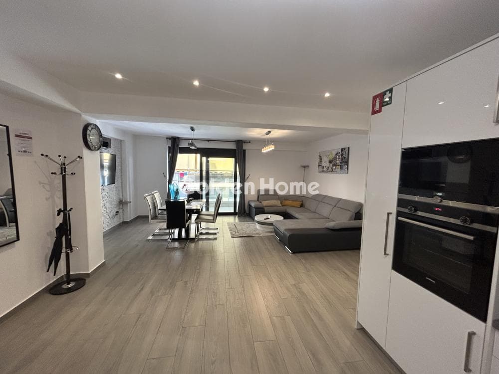 Apartment in Agios Ioannis, Neos Kosmos — Photo 5 of 25