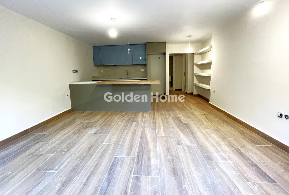 Apartment in Kithiron - Pani, Alimos — Photo 2 of 26