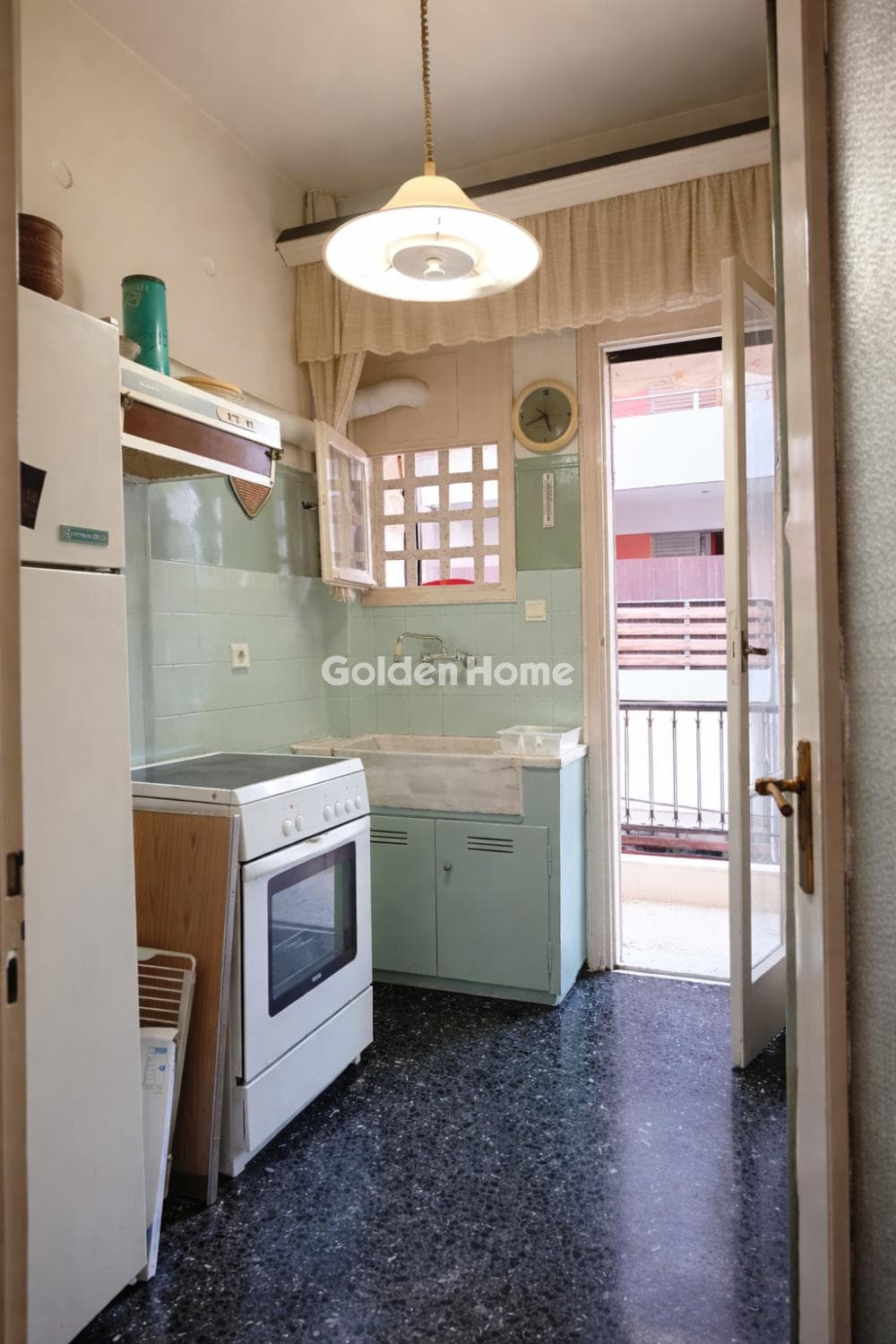 Apartment in Osios Loukas, Patisia — Photo 8 of 17