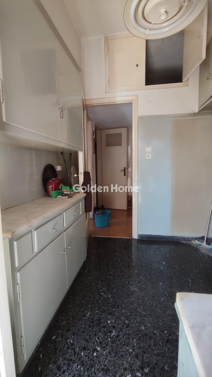 Apartment in Osios Loukas, Patisia — Photo 11 of 17
