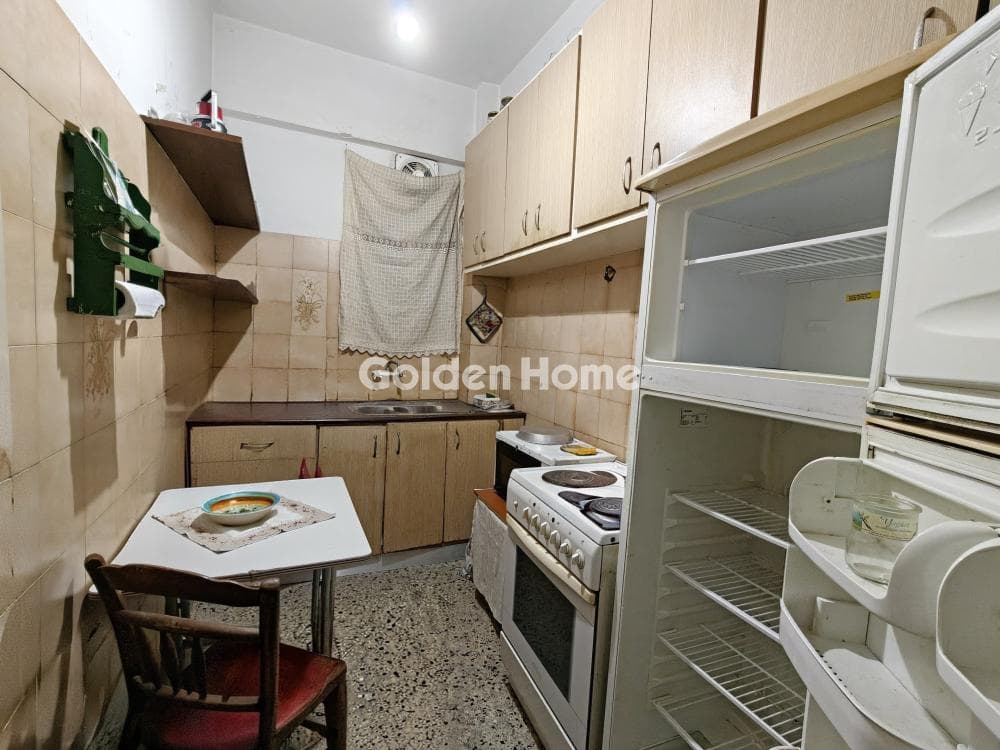 Apartment in Osios Loukas, Patisia — Photo 11 of 12
