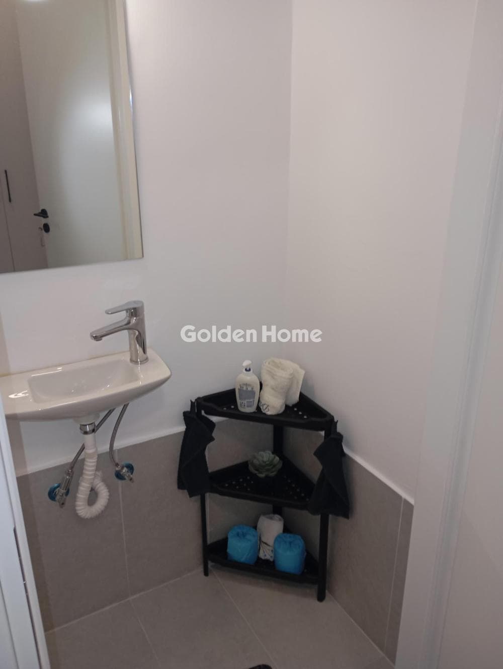 Apartment in Elinoroson, Goudi — Photo 18 of 31