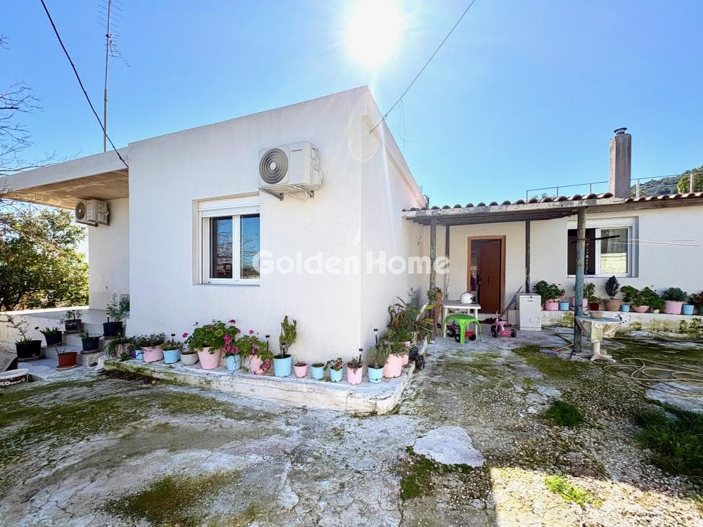 House in Agia Marina, Koropi — Photo 19 of 21
