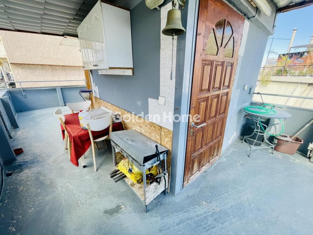 House in Maniatika, Piraeus — Photo 12 of 17