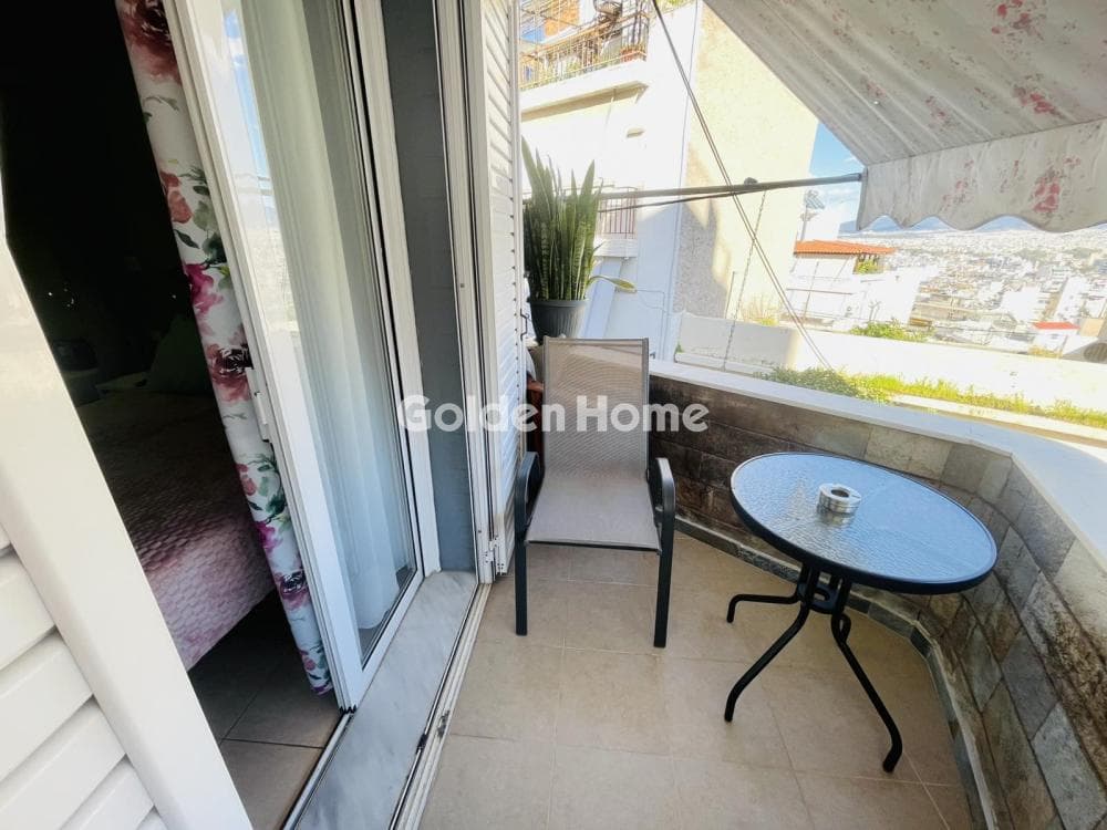 House in Maniatika, Piraeus — Photo 6 of 17