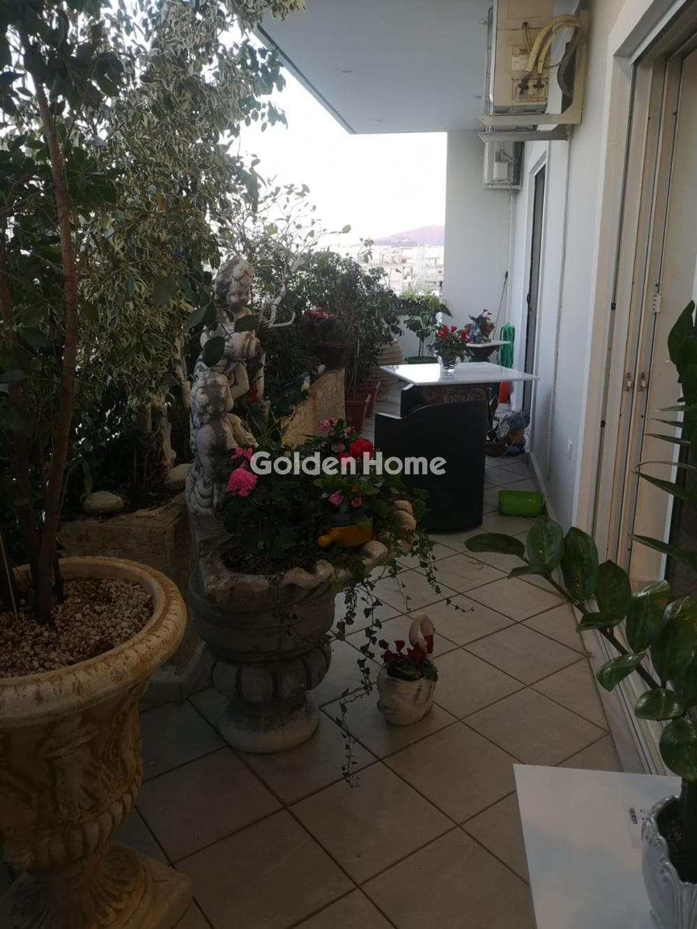 Apartment in Memou square, Koridallos — Photo 2 of 22