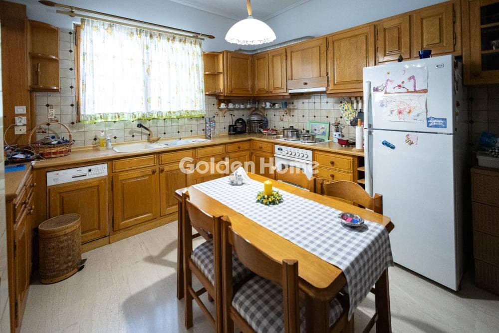 Apartment in Center, Petroupoli — Photo 8 of 27