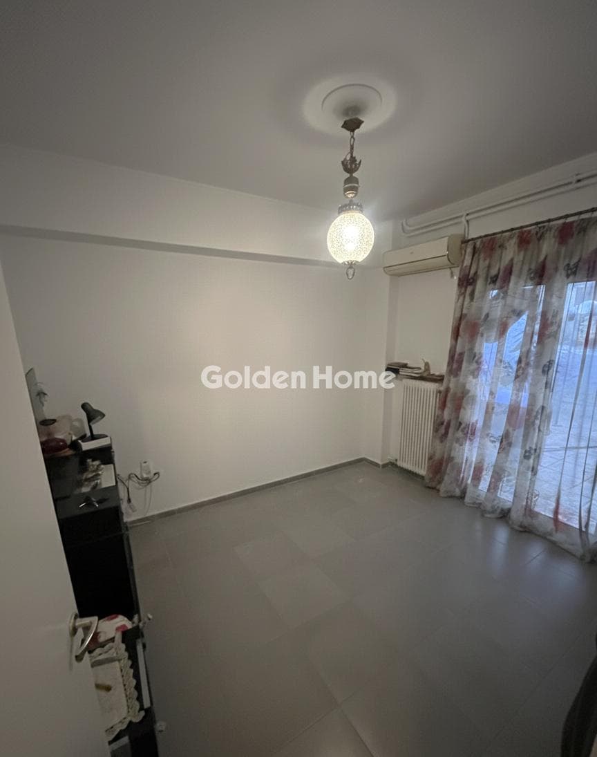 Apartment in Platia Gkizi, Gizi - Pedion Areos — Photo 1 of 6