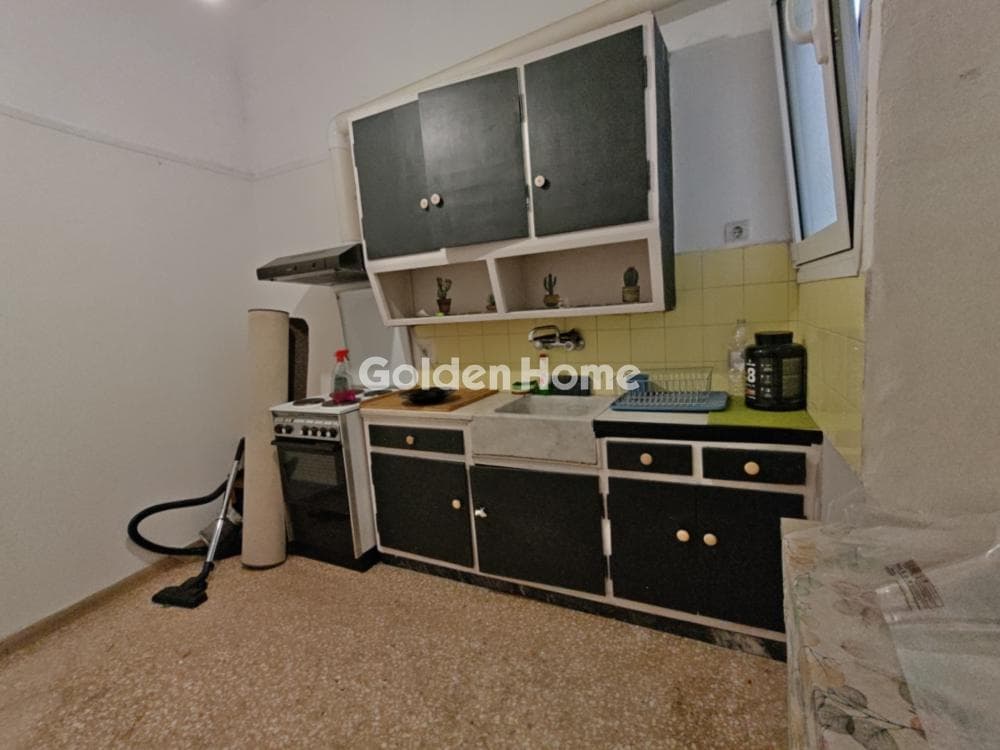 Apartment in Center, Dafni — Photo 10 of 12