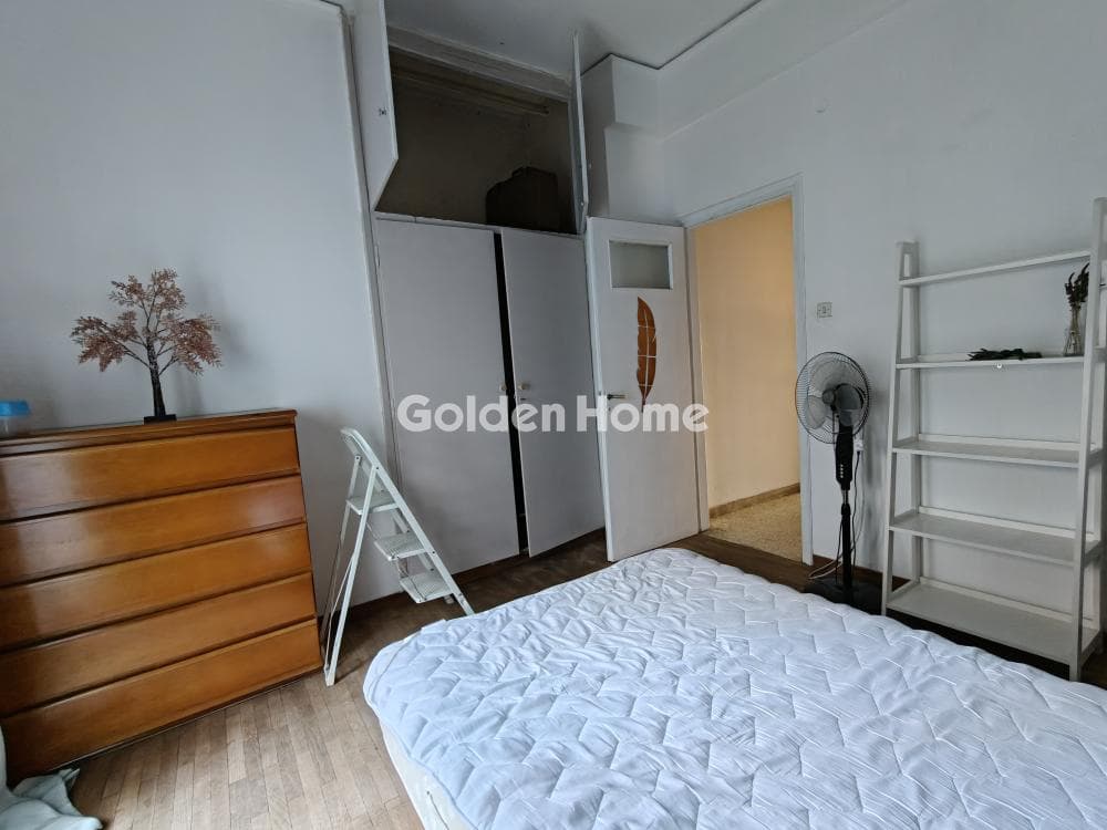 Apartment in Center, Dafni — Photo 8 of 12