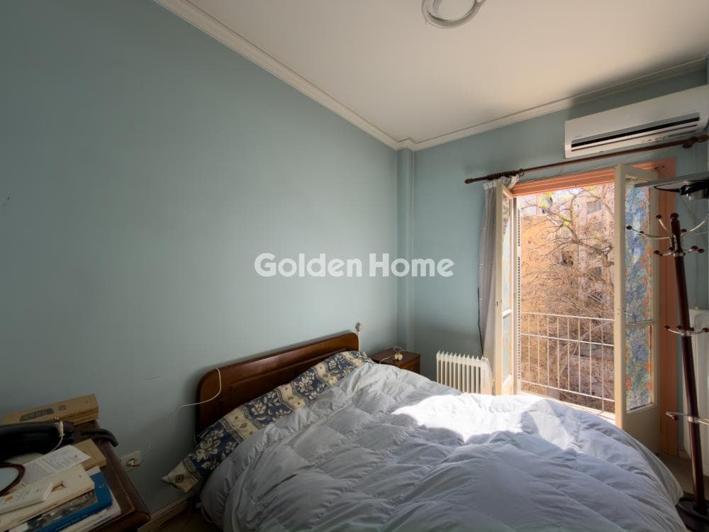 Apartment in Platia Kanigos, Exarchia - Neapoli — Photo 6 of 12