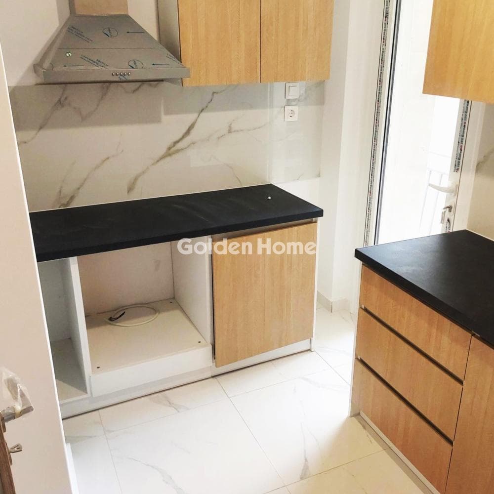 Apartment in Leof. Liosion, Attiki — Photo 3 of 14