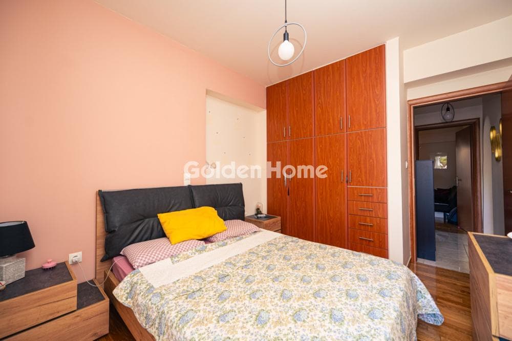 Apartment in Platia Papadiamanti, Ano Patisia — Photo 9 of 22