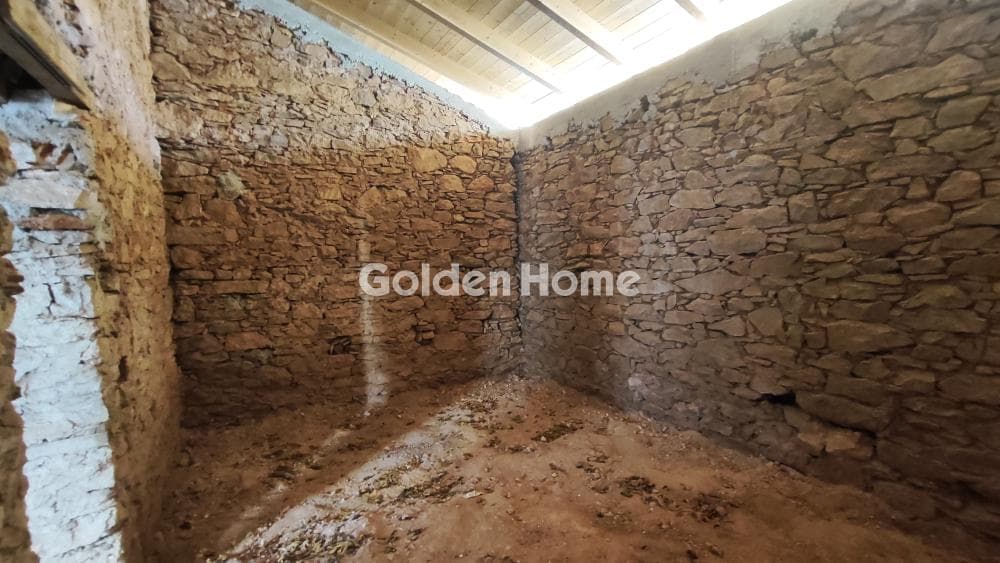 House in Center, Koropi — Photo 9 of 11