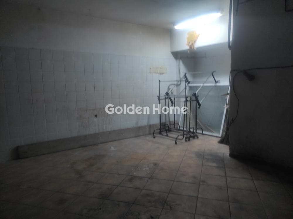 Warehouse in Center, Agios Stefanos — Photo 4 of 6