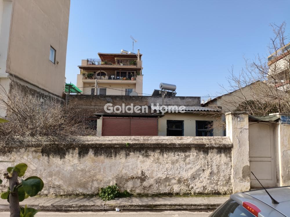 Οικόπεδο στην Μανιάτικα, Πειραιάς — Φωτογραφία 1 από 4