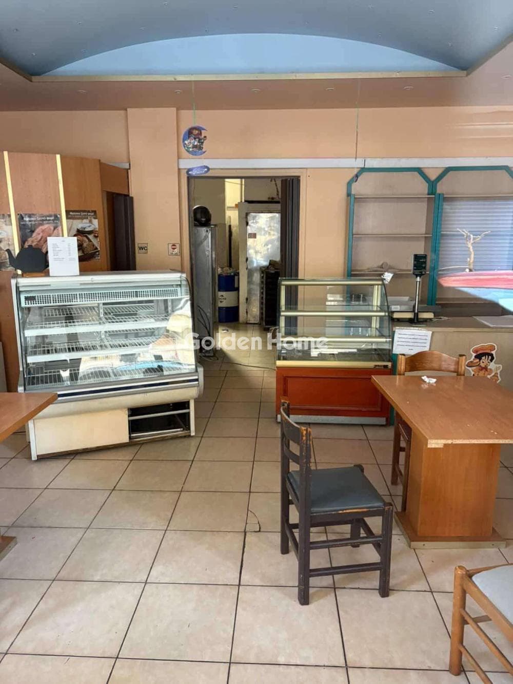 Retail Store in Lofos Sikelias, Neos Kosmos — Photo 2 of 6