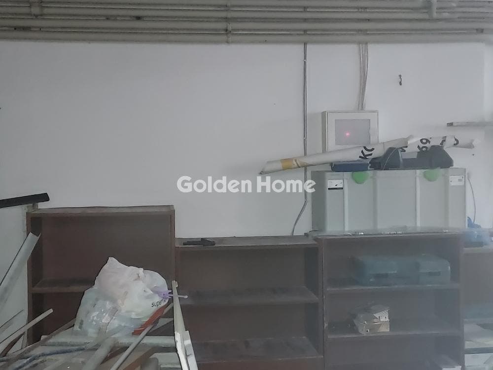 Retail Store in Agia Paraskevi, Nea Smyrni — Photo 7 of 9