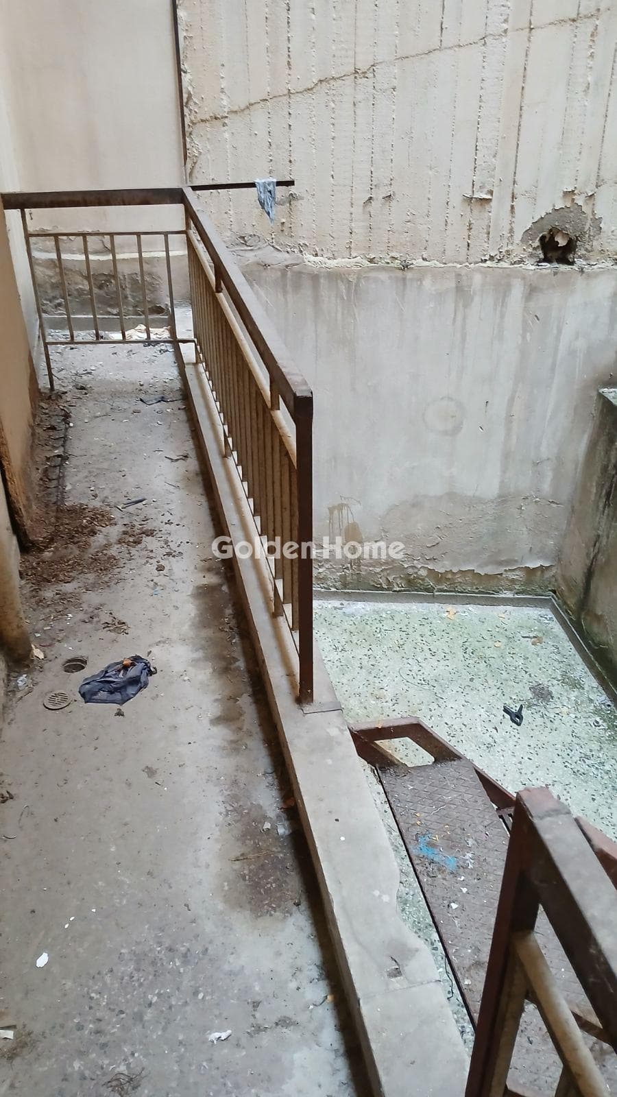 Retail Store in Mavros Gatos, Neapoli — Photo 8 of 18