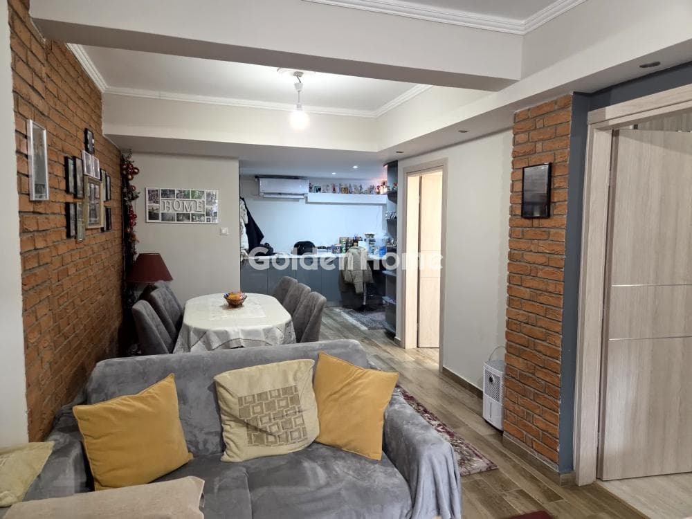 Apartment in Osios Loukas, Patisia — Photo 4 of 12