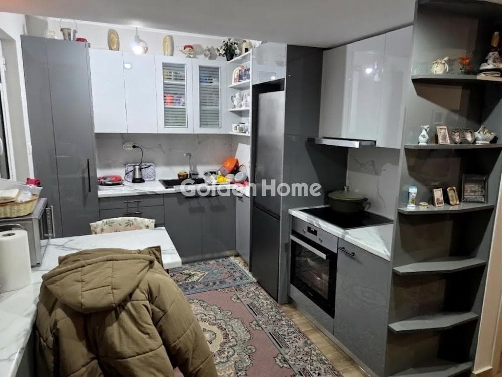 Apartment in Osios Loukas, Patisia — Photo 7 of 12