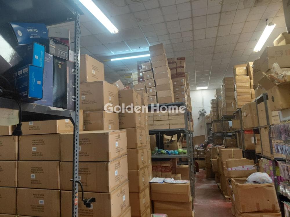 Retail Store in Zoodochos Pigi, Lykovrisi — Photo 4 of 17