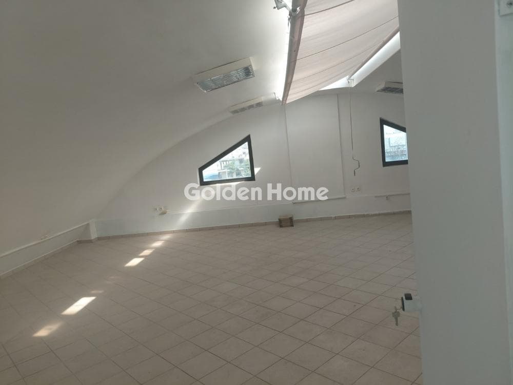 Office in Kanapitsa, Metamorfosi — Photo 1 of 13