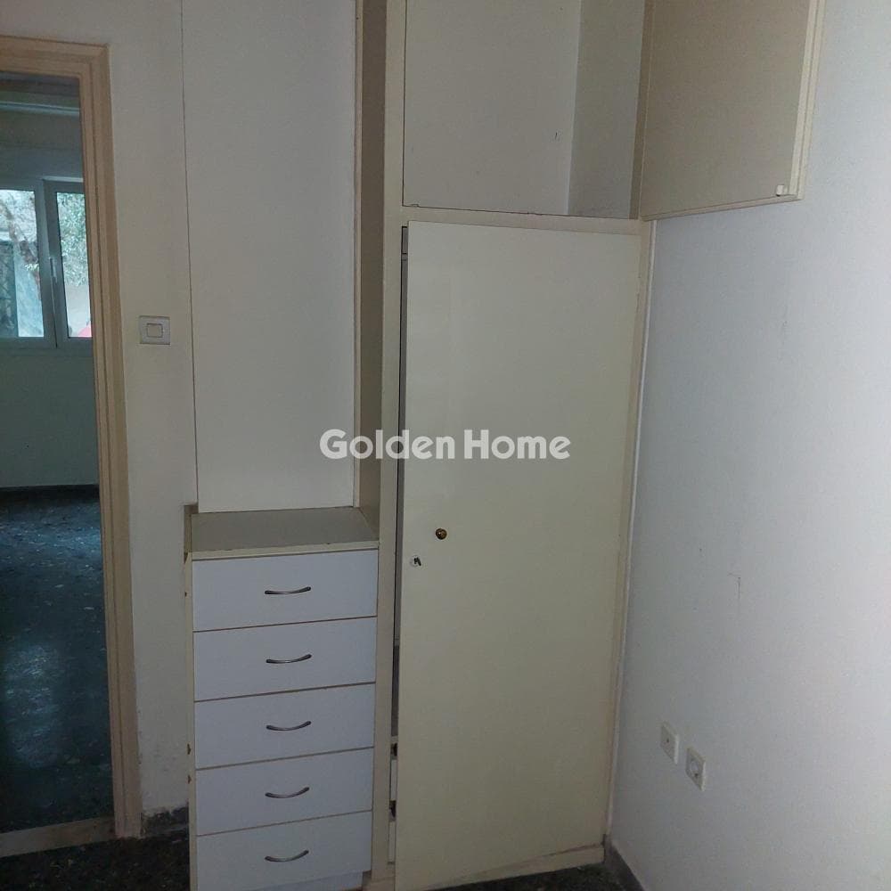 Apartment in Osios Loukas, Patisia — Photo 6 of 8