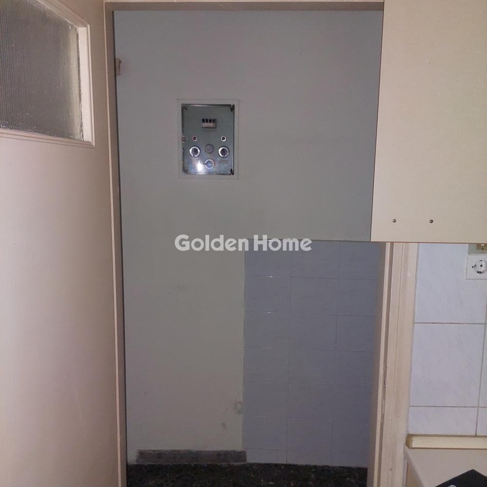 Apartment in Osios Loukas, Patisia — Photo 5 of 8