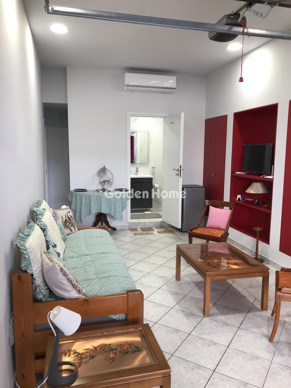 Apartment in Agios Ioannis, Neos Kosmos — Photo 31 of 34