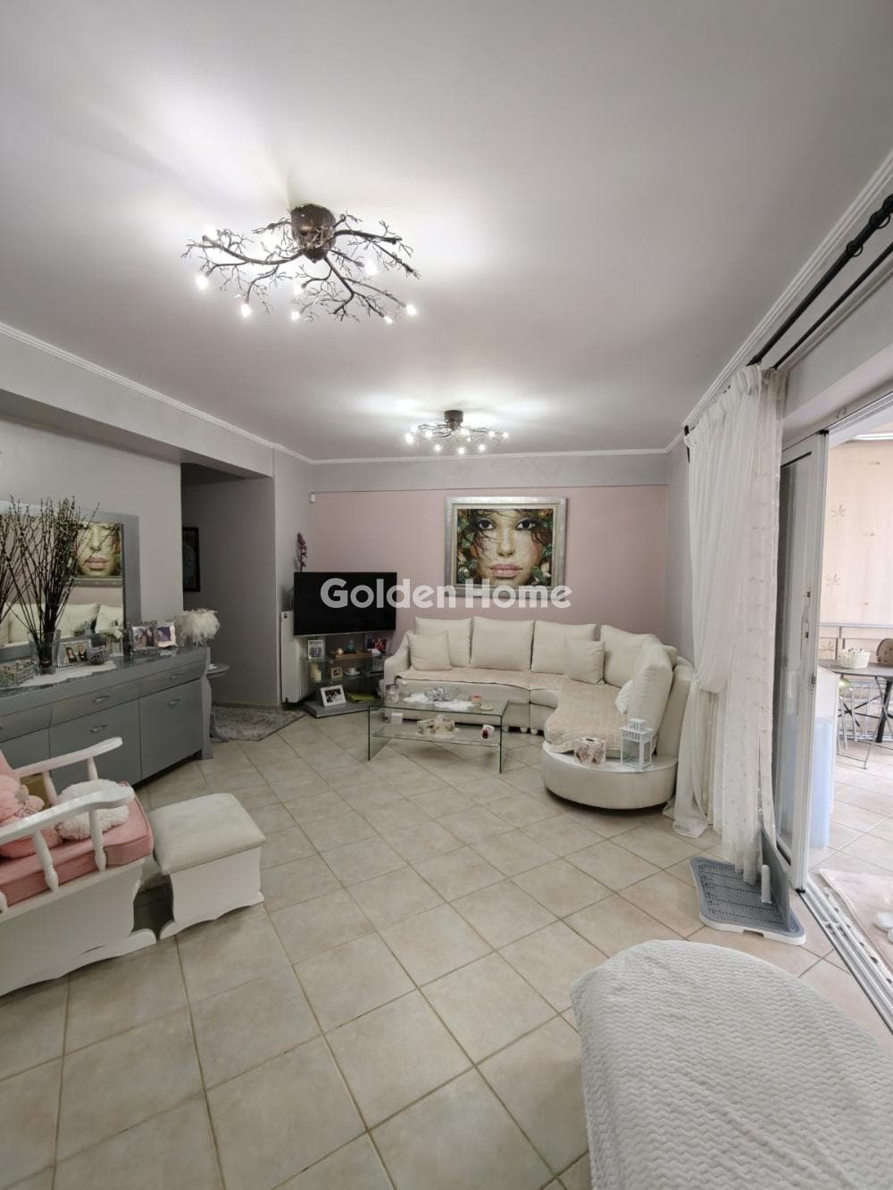 Apartment in Tourkovounia, Keratsini — Photo 2 of 25
