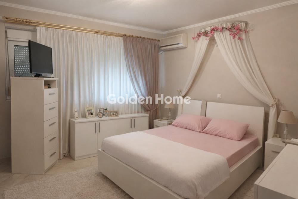Apartment in Tourkovounia, Keratsini — Photo 14 of 25
