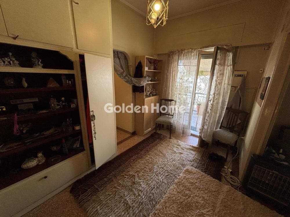Apartment in Osios Loukas, Patisia — Photo 3 of 31