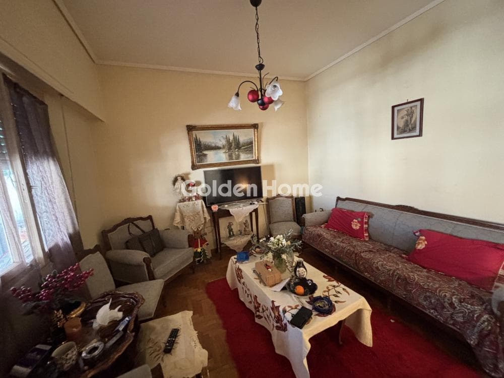 Apartment in Osios Loukas, Patisia — Photo 7 of 31