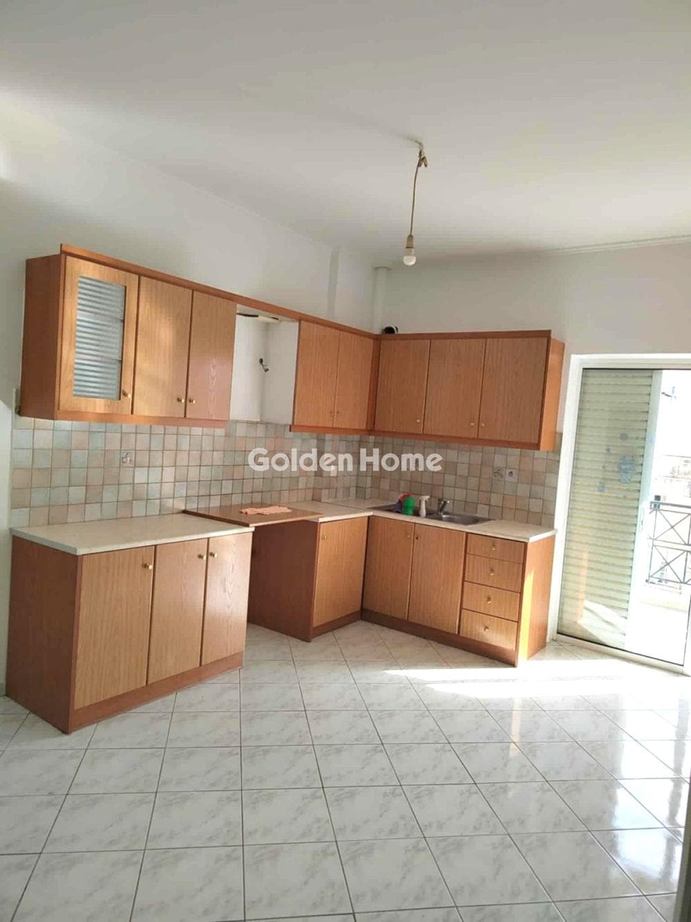 Apartment in Megala Sxoinia A, Acharnes — Photo 3 of 9