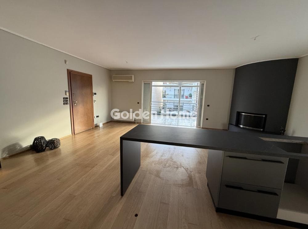 Apartment in Ampelakia, Alimos — Photo 2 of 13