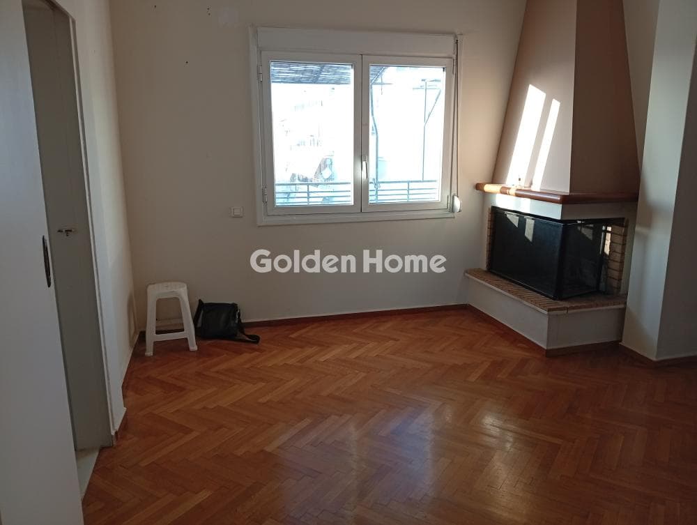 Apartment in Plateia Ymittou, Imittos — Photo 2 of 11