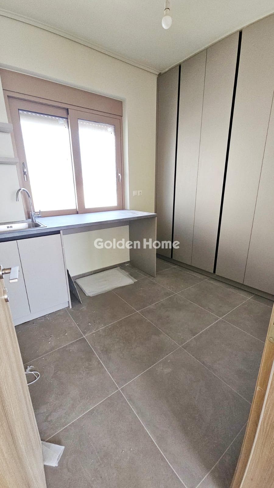 Apartment in Schinias, Peristeri — Photo 15 of 20