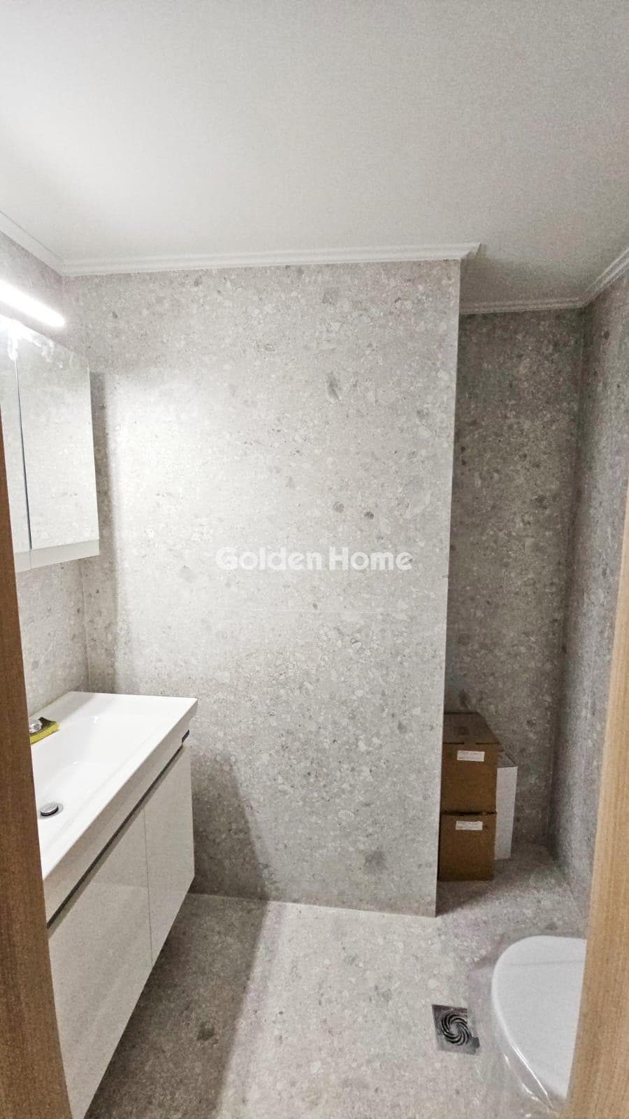 Apartment in Schinias, Peristeri — Photo 13 of 20
