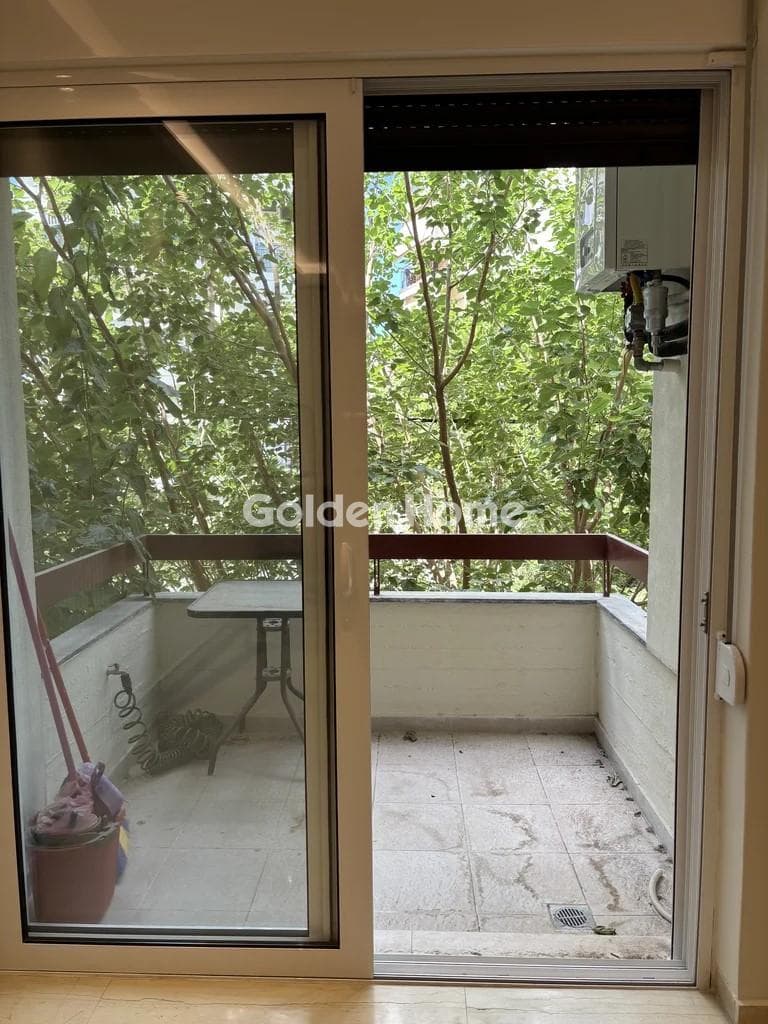 Apartment in Center, Moschato — Photo 14 of 14