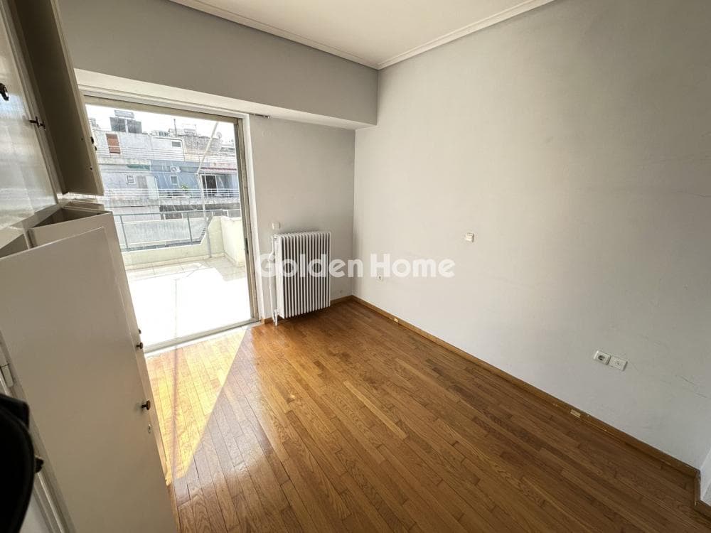 Apartment in Pigada, Piraeus — Photo 6 of 13
