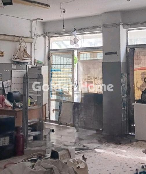 Κατάστημα στην Χατζηκυριάκειο, Πειραιάς — Φωτογραφία 2 από 2