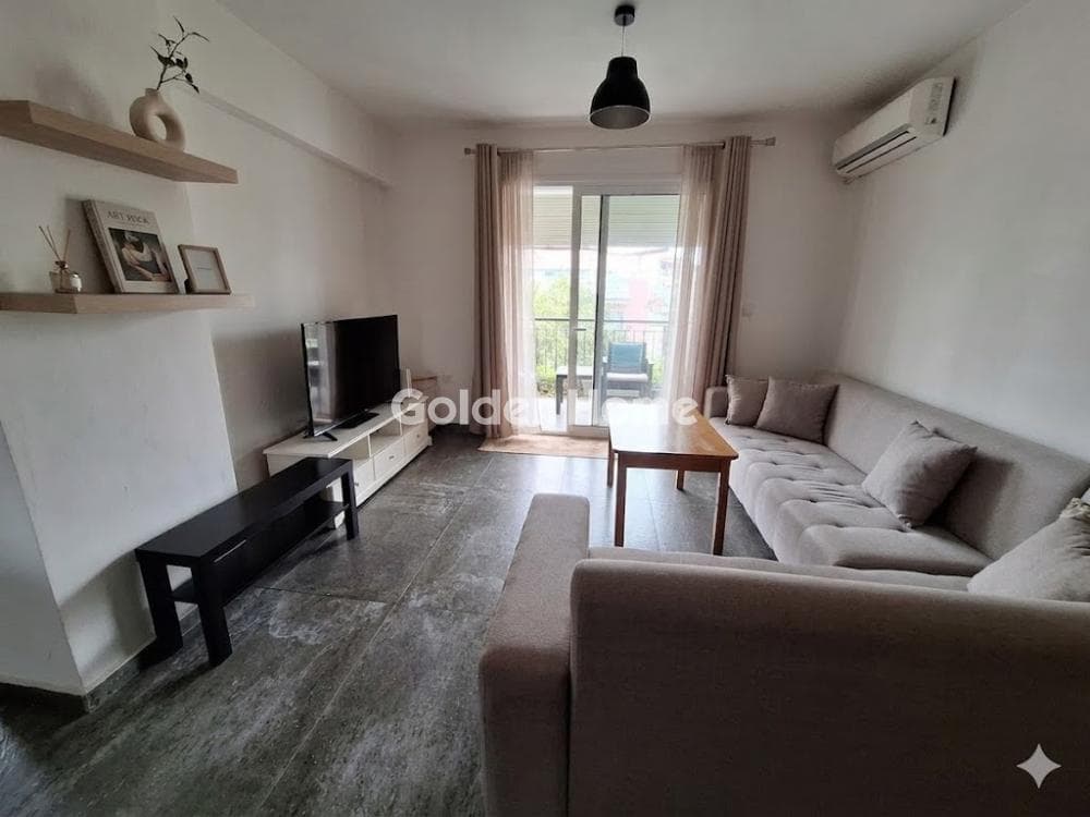 Apartment in Kato Aigaleo - Estavromenou, Aigaleo — Photo 1 of 27