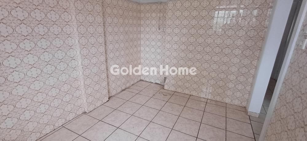 Apartment in Center, Agios Dimitrios — Photo 6 of 14