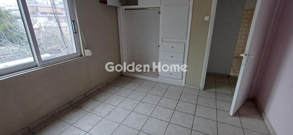 Apartment in Center, Agios Dimitrios — Photo 10 of 14