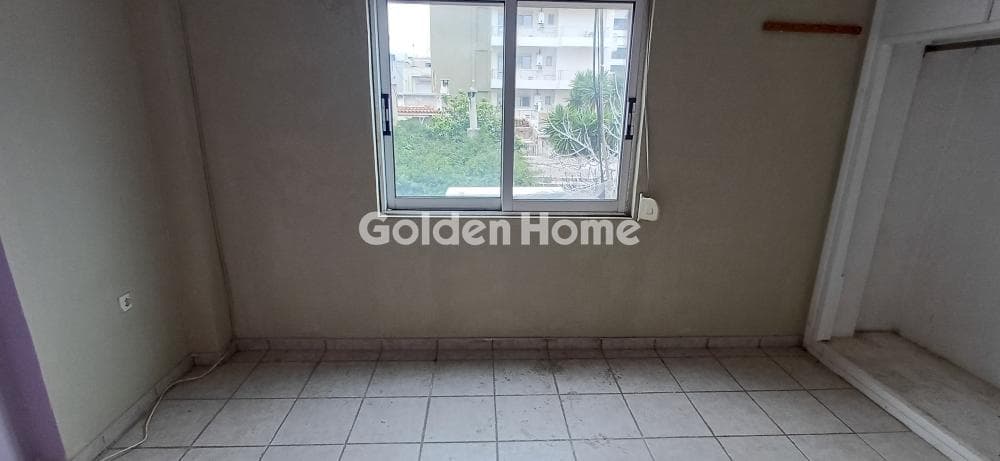 Apartment in Center, Agios Dimitrios — Photo 11 of 14