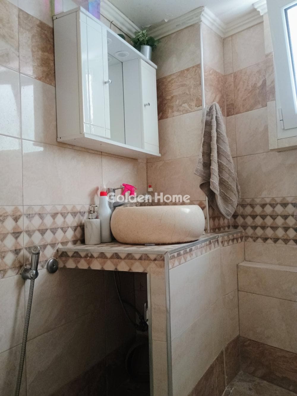 Apartment in Politechnioupoli, Zografou — Photo 12 of 17